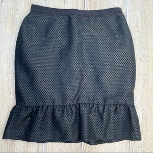 Ann Taylor Ruffled Black Skirt Sz 2 Petite